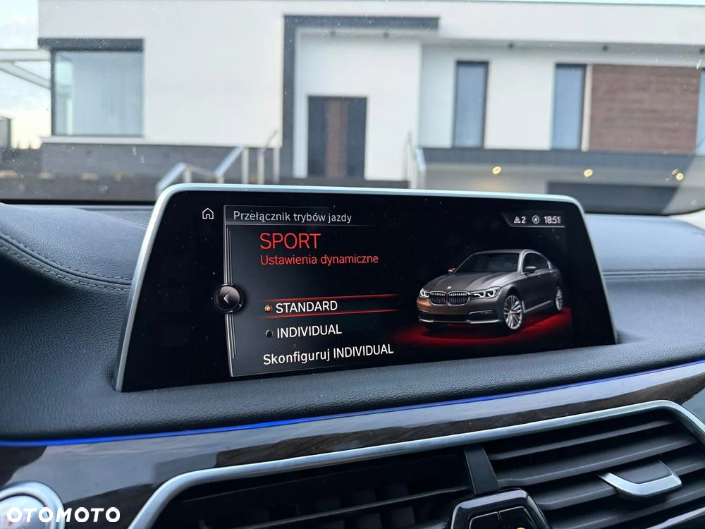 BMW Seria 7 730d xDrive - 12