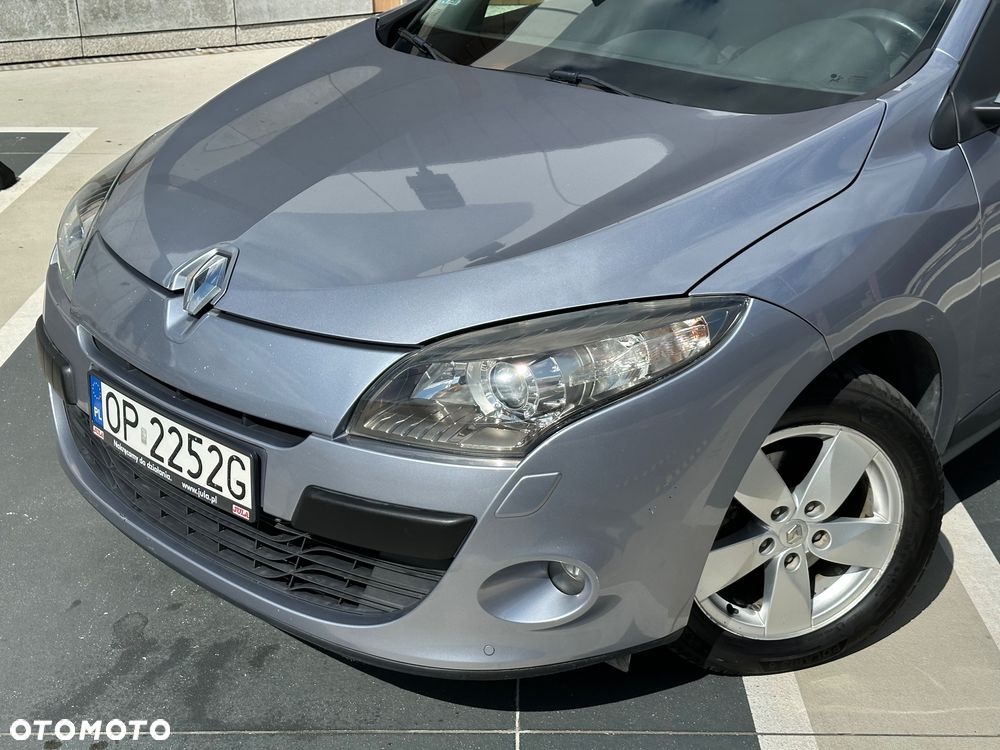 Renault Megane 1.6 16V Color Edition - 10
