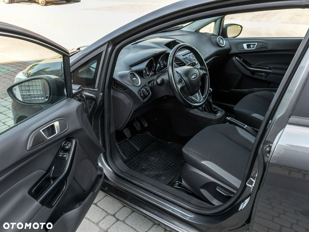 Ford Fiesta - 14