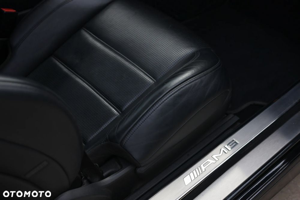 Mercedes-Benz CL 63 AMG - 28