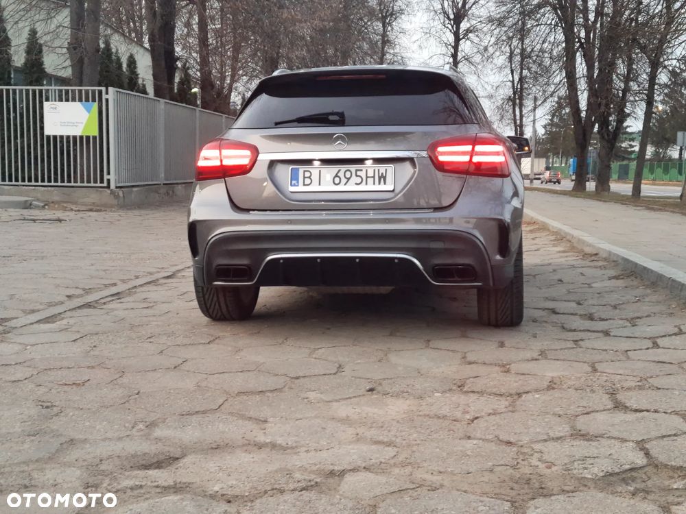 Mercedes-Benz GLA AMG 45 4Matic AMG Speedshift 7G-DCT - 3