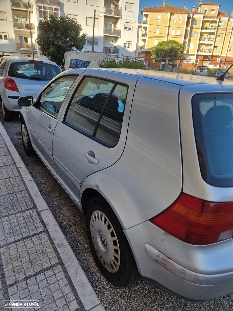VW Golf - 3