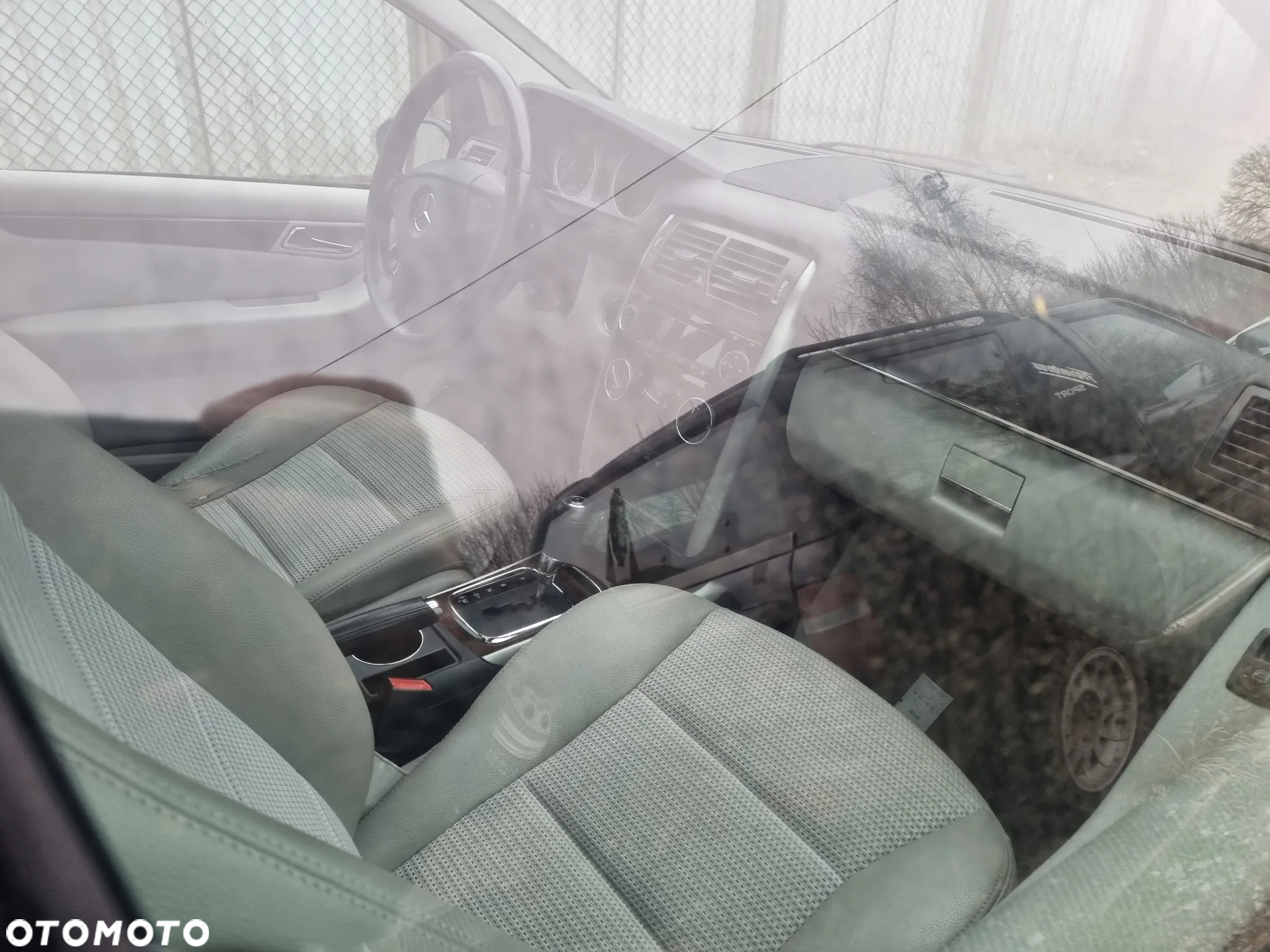 MERCEDES B 200 CDI 2.0 automat ,wszystkie części , maska, zderzak, lampy, błotnik, silnik - 5