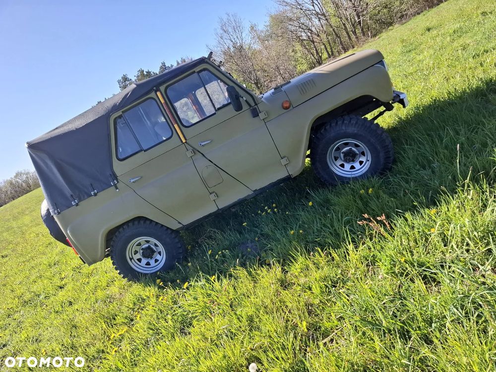 Uaz 469 B - 11