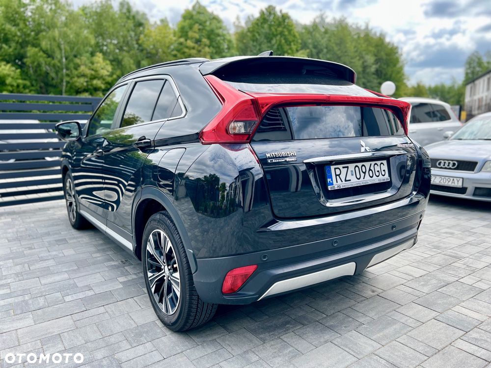 Mitsubishi Eclipse Cross 1.5 T-MIVEC ClearTec CVT 2WD Diamant Edition Plus - 4