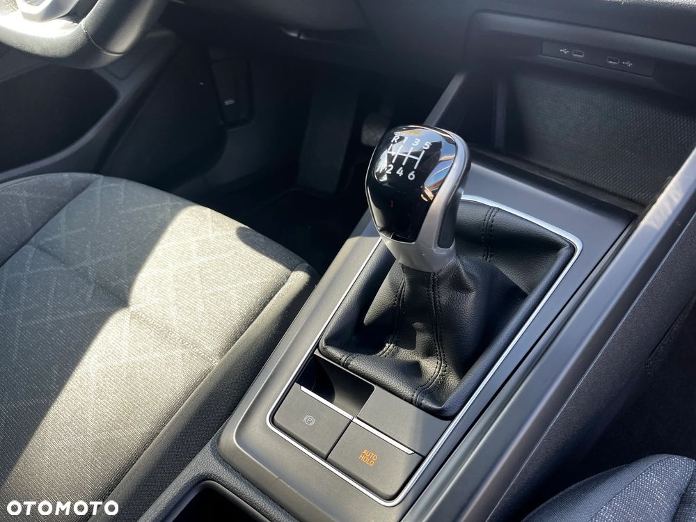 Volkswagen Golf 2.0 TDI Style - 30