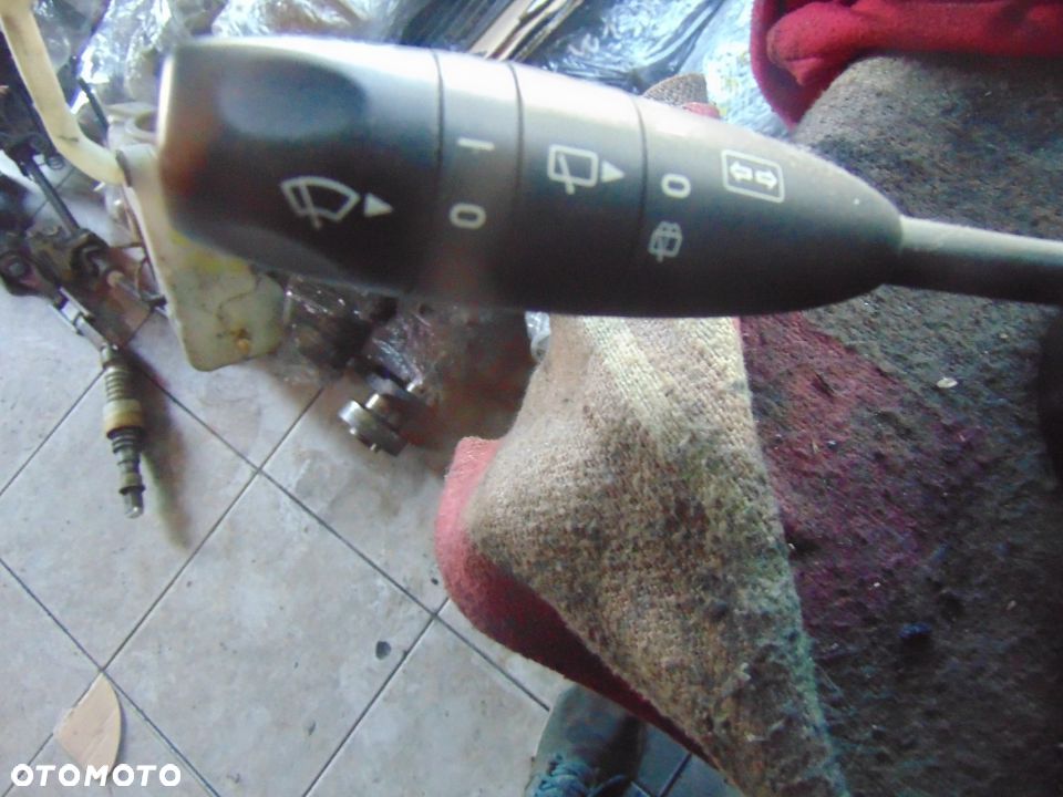 Manetka Mercedes w203 KOMBI - 2