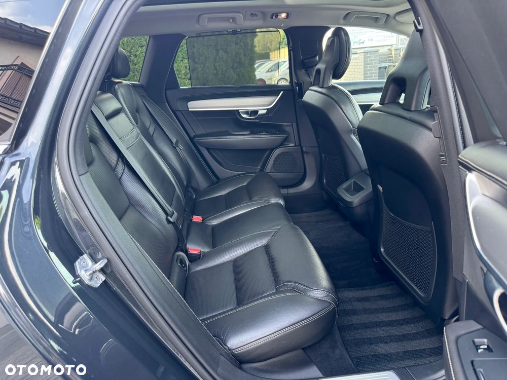 Volvo V90 D5 AWD Geartronic Inscription - 27