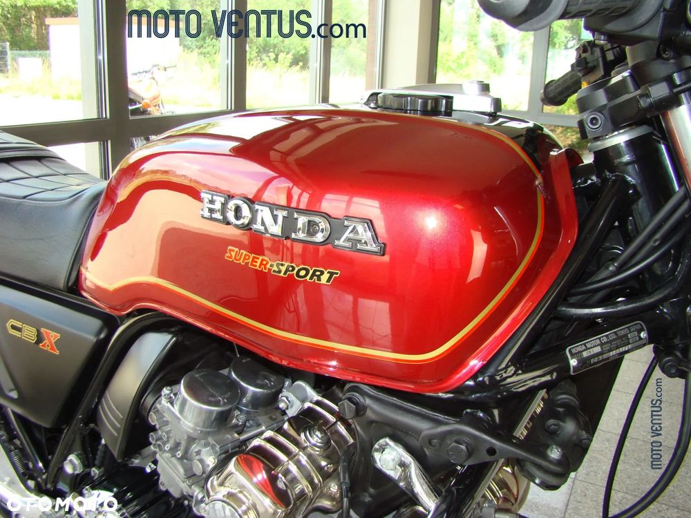 Honda CBX - 13