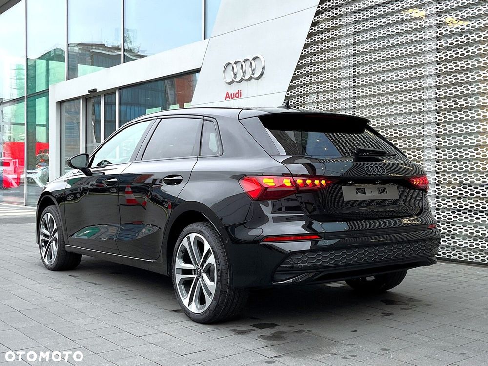 Audi A3 Sportback - 3