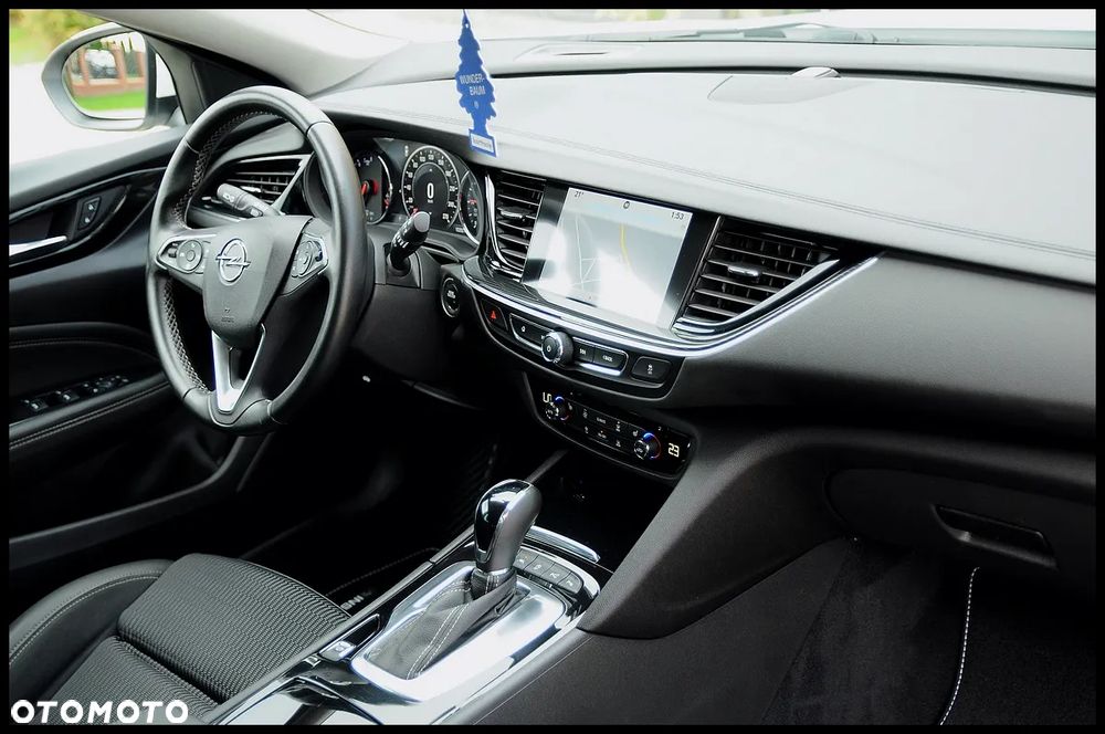 Opel Insignia - 33