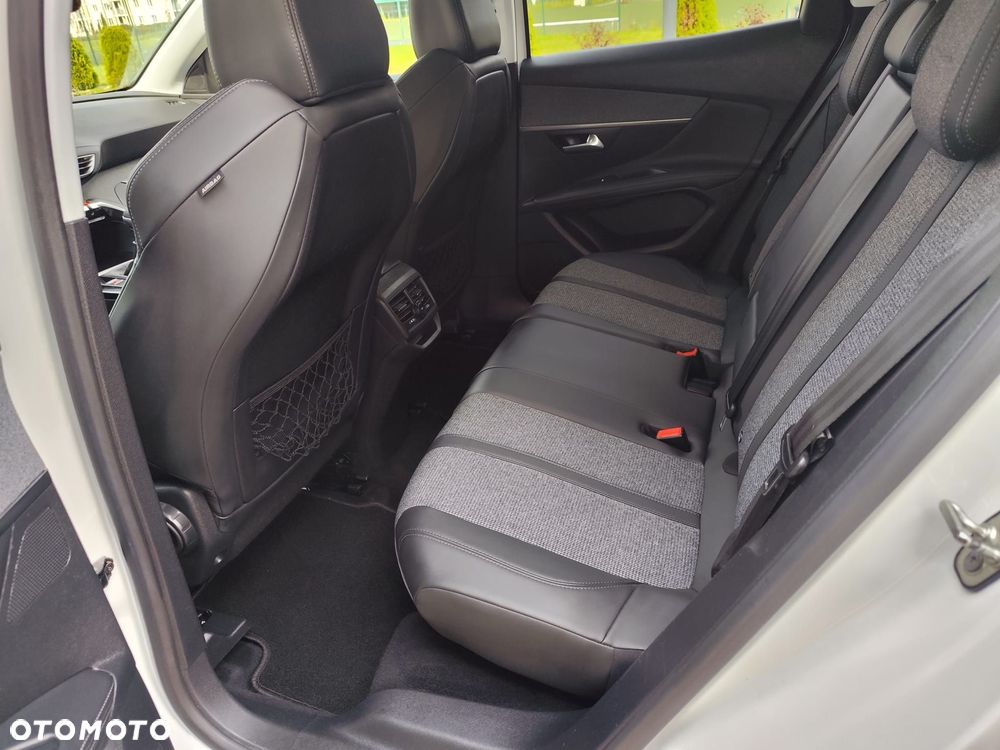 Peugeot 3008 - 34