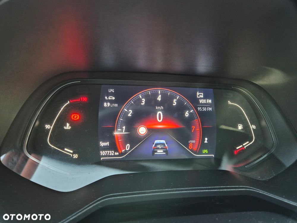 Renault Clio TCe 100 INTENS - 17