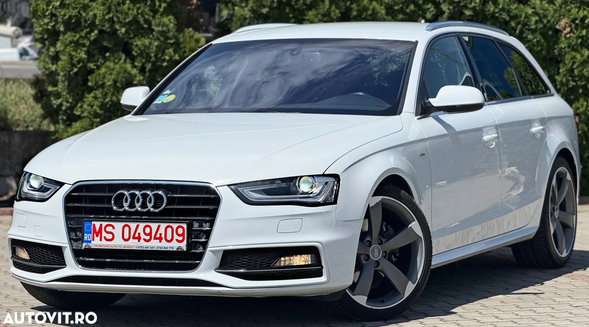 Audi A4 Avant 2.0 TDI DPF clean diesel multitronic Ambition - 3