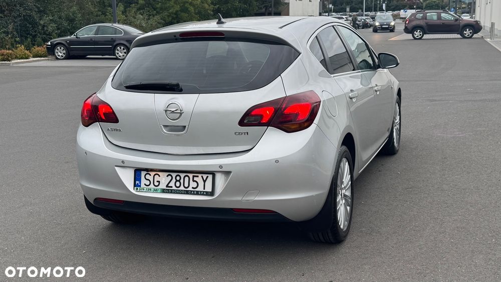 Opel Astra - 14