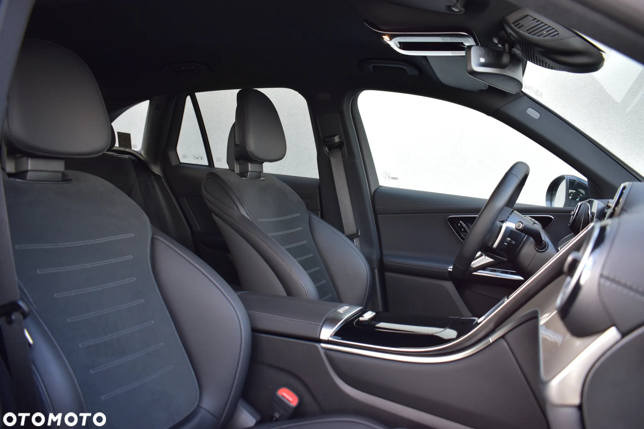 Mercedes-Benz GLC 300 e 4-Matic AMG Line - 15
