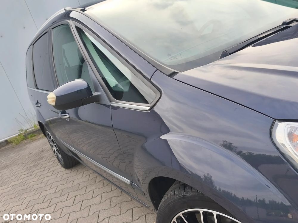 Ford Galaxy 2.0 TDCi Platinium X (Titanium) MPS6 - 9