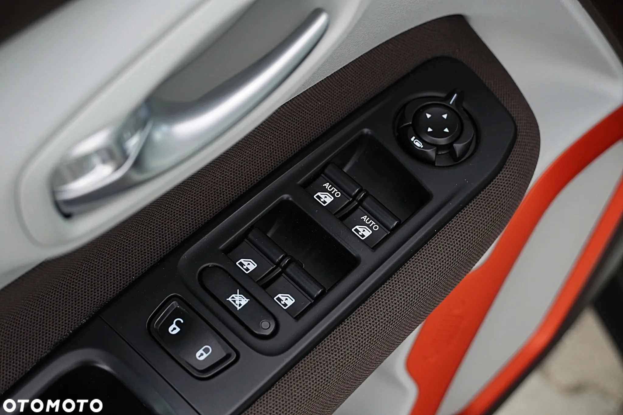 Jeep Renegade 2.0 MultiJet Active Drive Longitude - 20