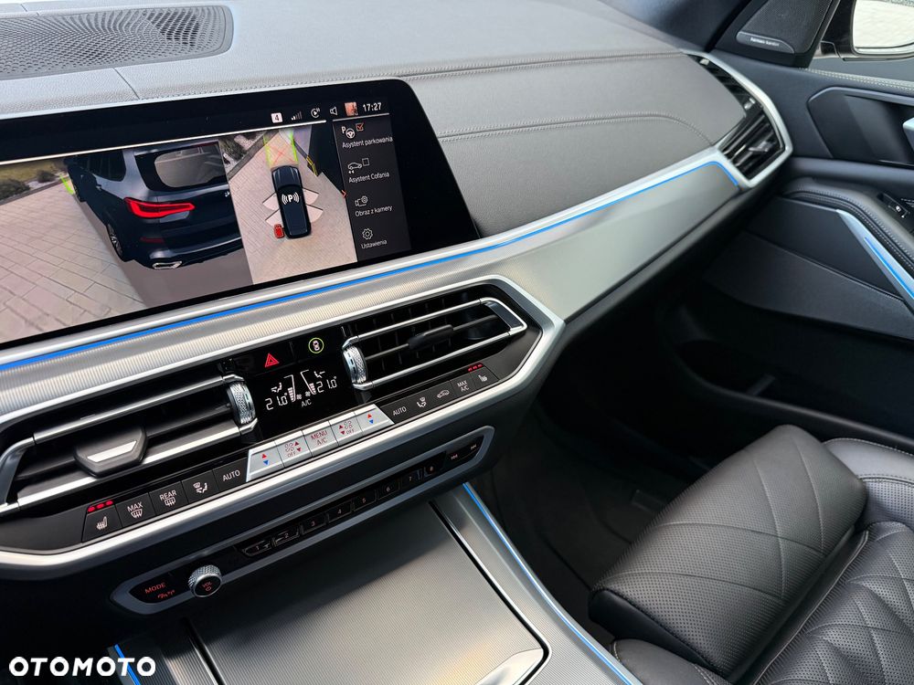 BMW X5 xDrive45e - 29