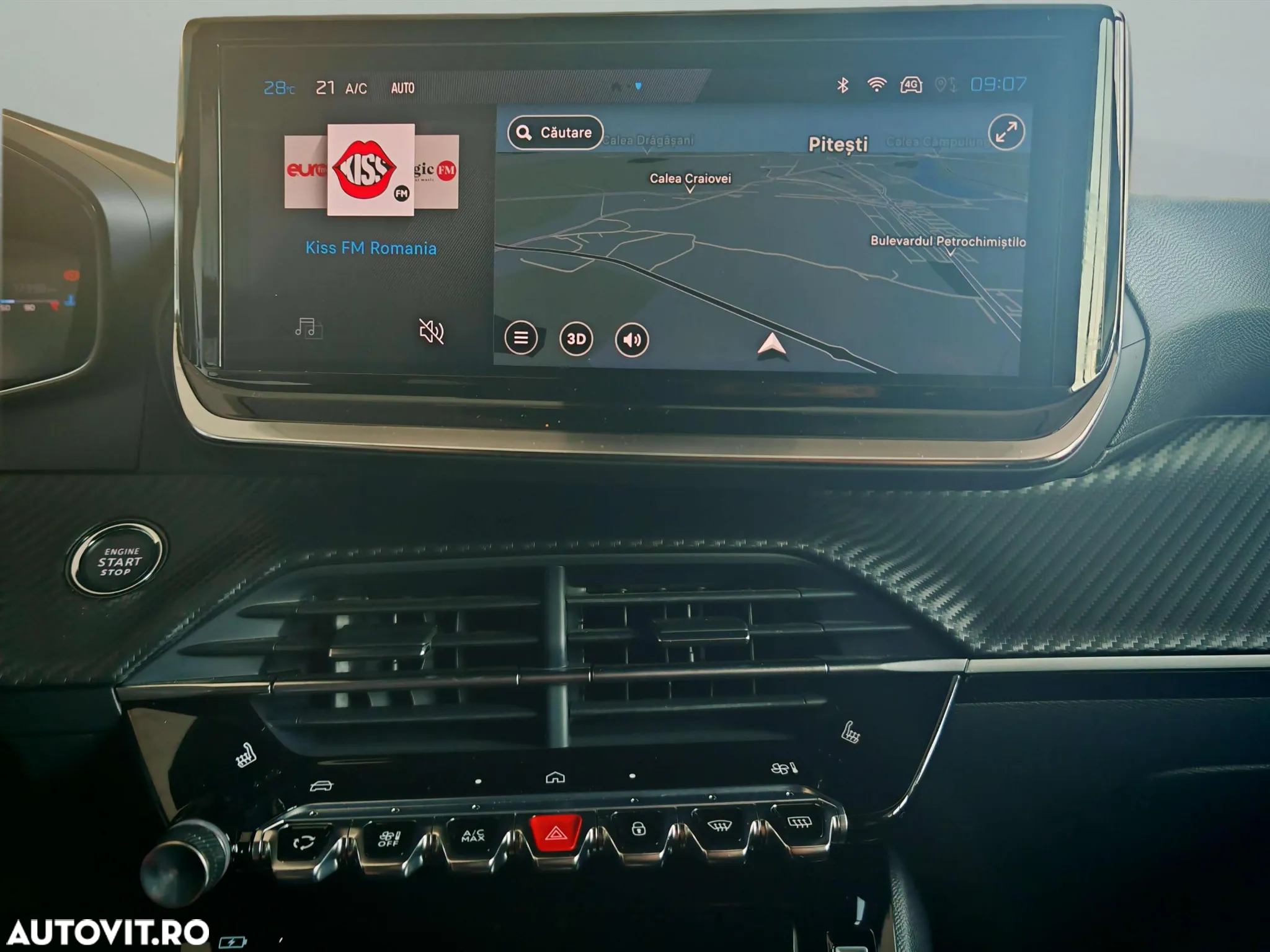 Peugeot 2008 1.2L PureTech 130 S&S EAT8 Allure - 28