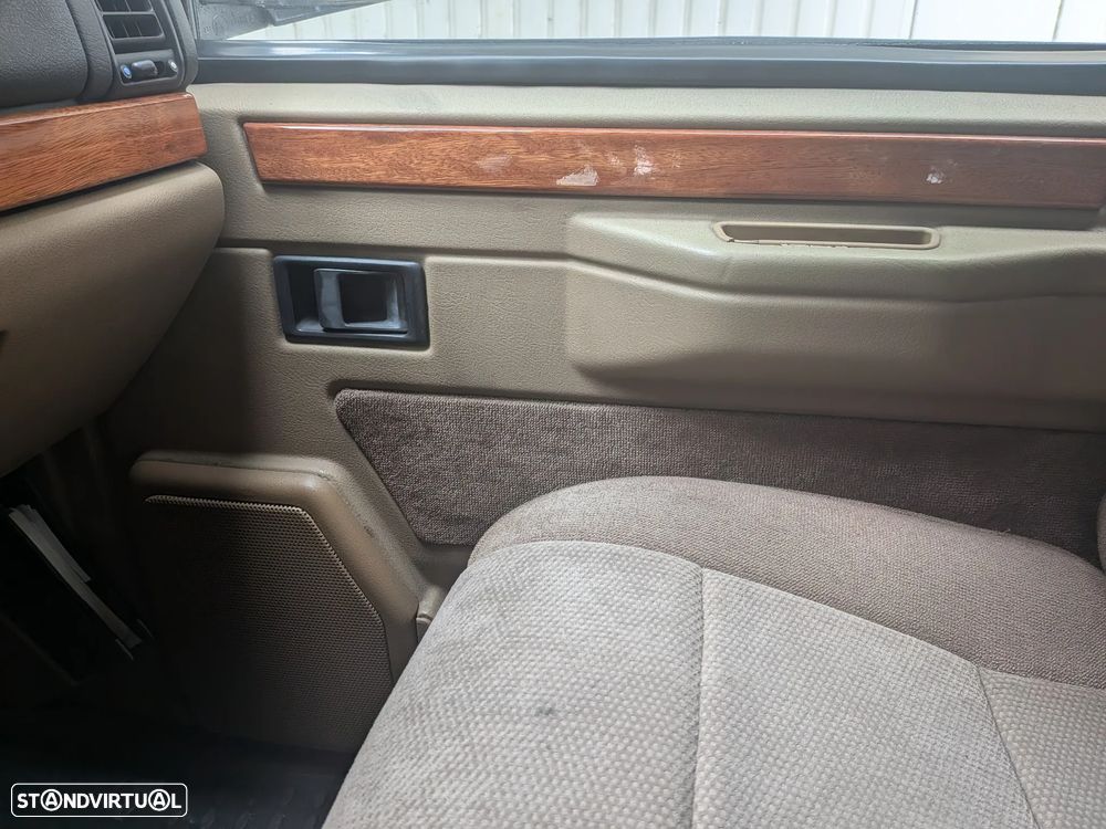 Land Rover Range Rover 2.5 TDi - 11