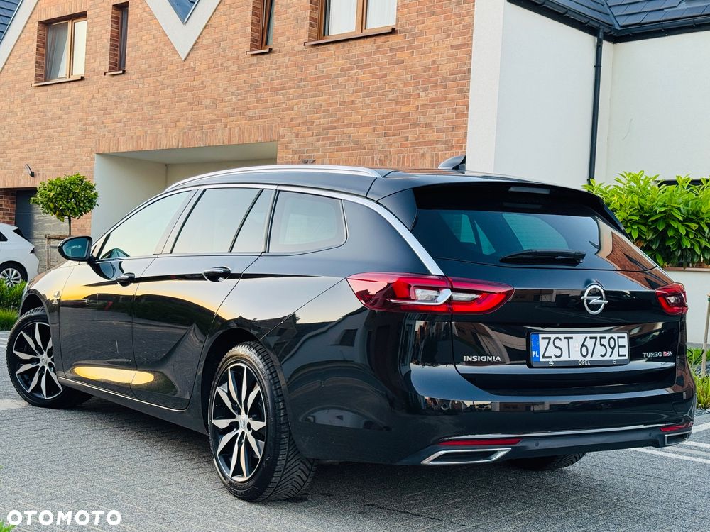 Opel Insignia 2.0 CDTI 4x4 Exclusive S&S - 2