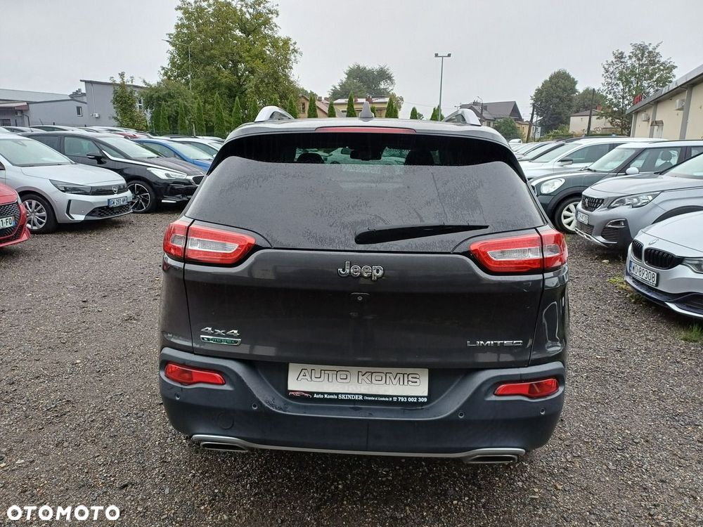 Jeep Cherokee - 6