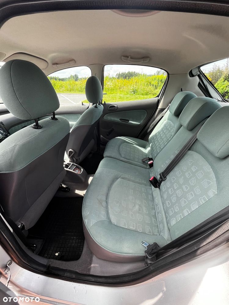 Peugeot 206 1.1 XR Presence - 9