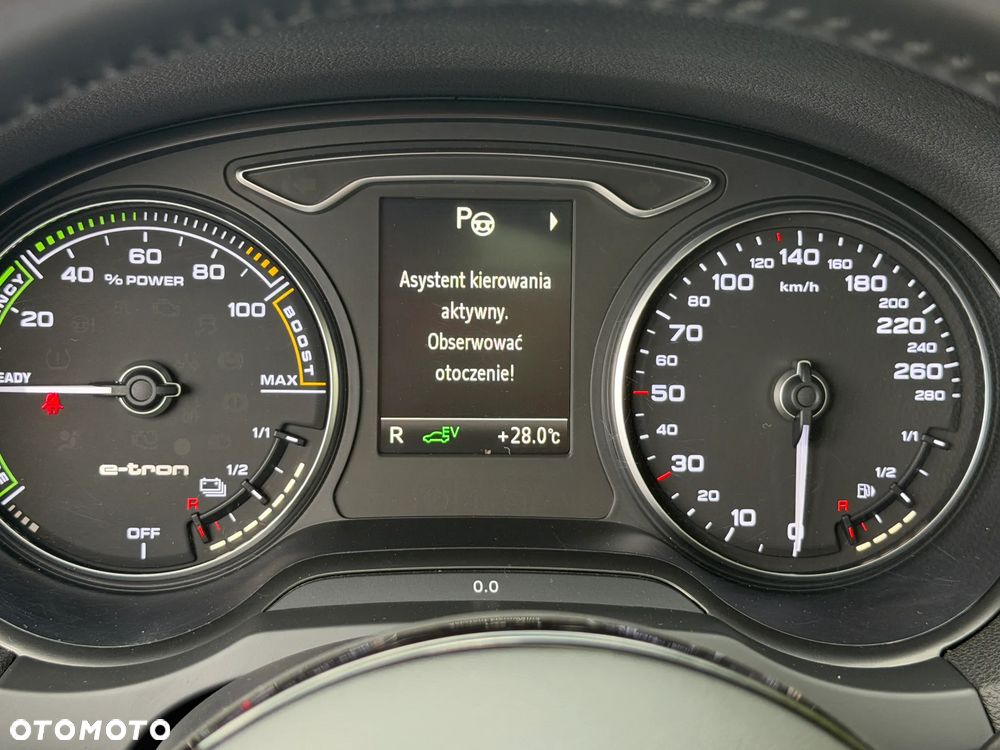 Audi A3 Sportback 1.4 TFSI e-tron S line Sportpaket - 23