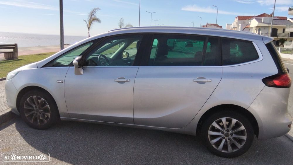 Opel Zafira 2015 photo 2
