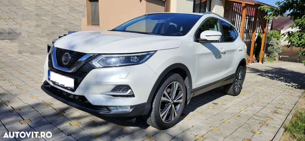 Nissan Qashqai 1.3 DIG-T DCT TEKNA - 1