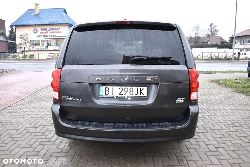 Dodge Grand Caravan 3.6 R/T - 9