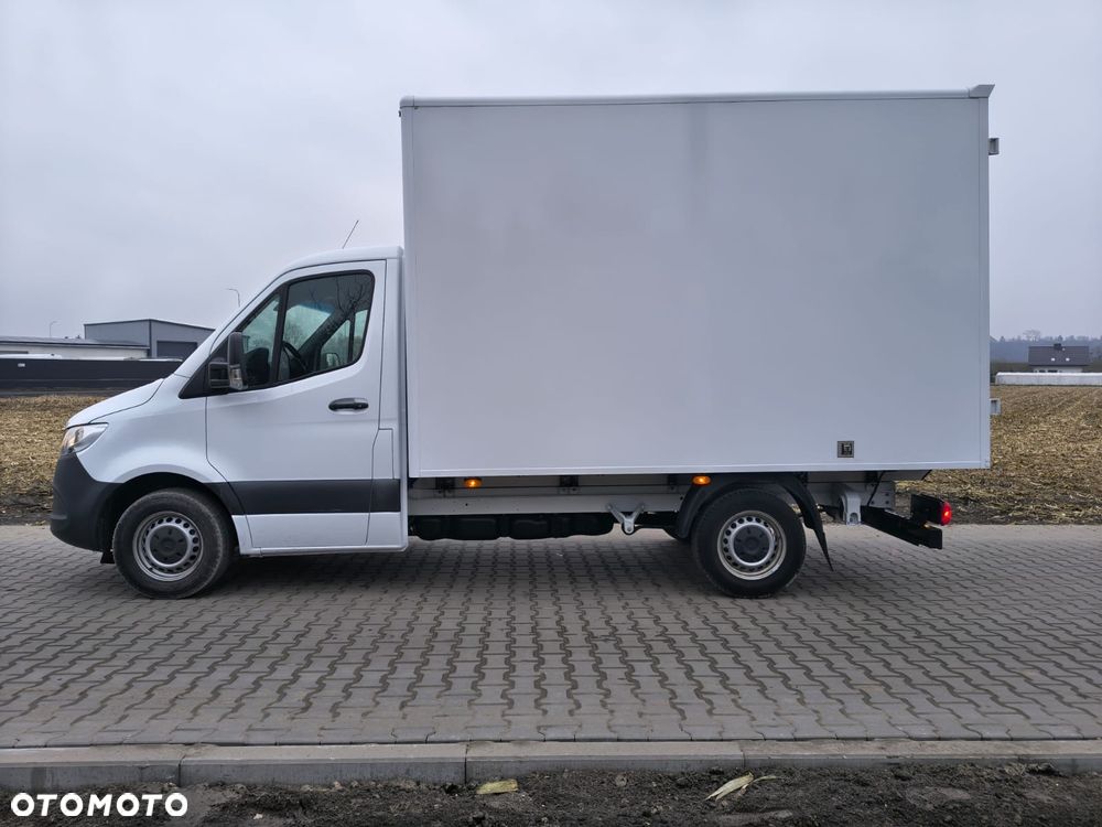 Mercedes-Benz Sprinter - 8