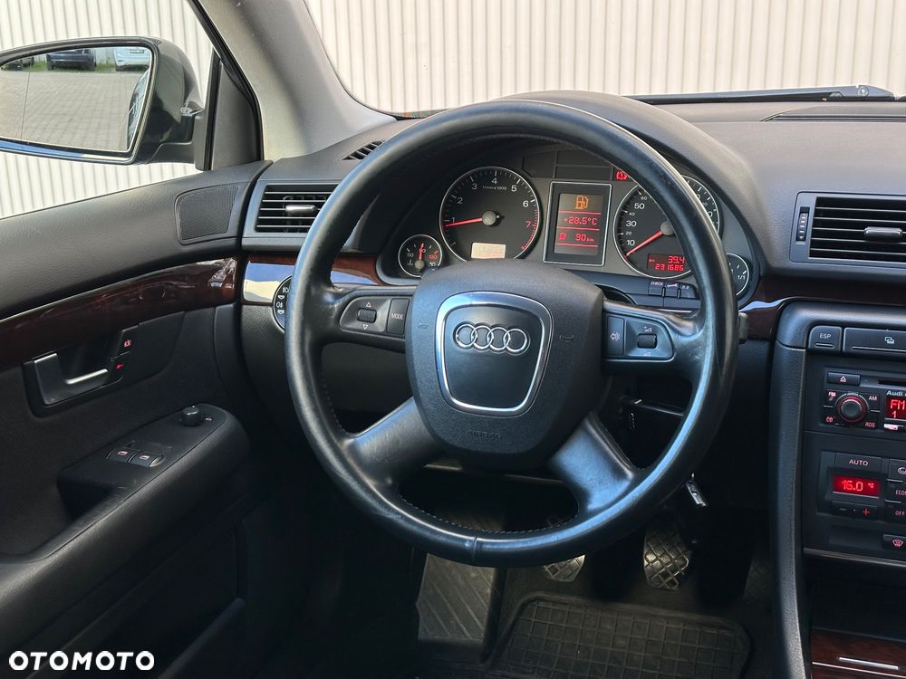 Audi A4 Avant 2 - 22