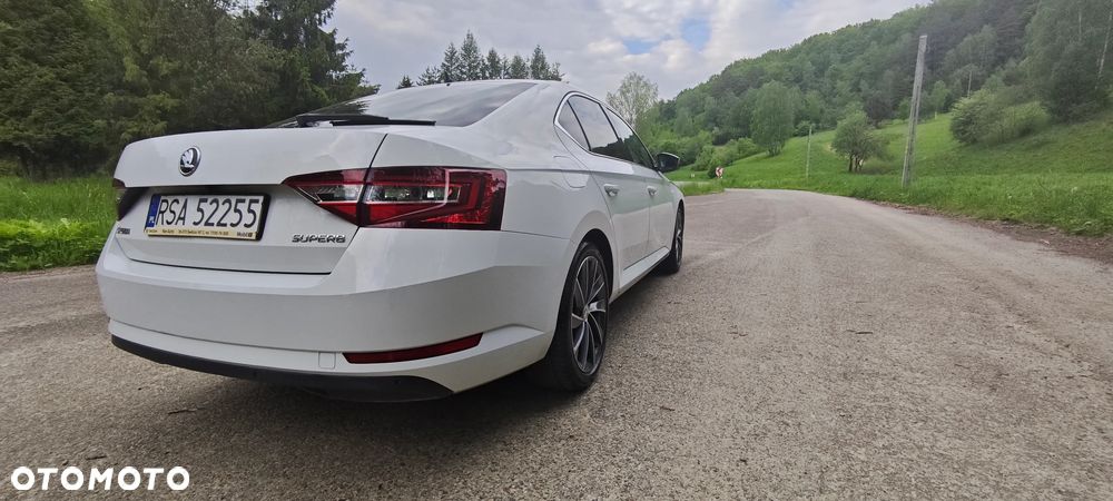 Skoda Superb 1.8 TSI L&K DSG - 13