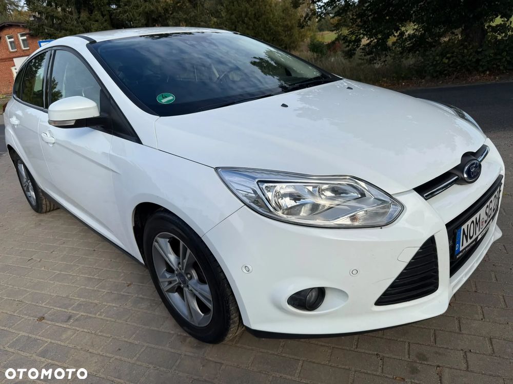 Ford Focus 1.0 EcoBoost Titanium - 9