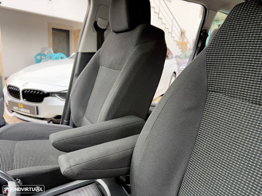 Peugeot 5008 1.6 HDi Executive CMP6 - 41