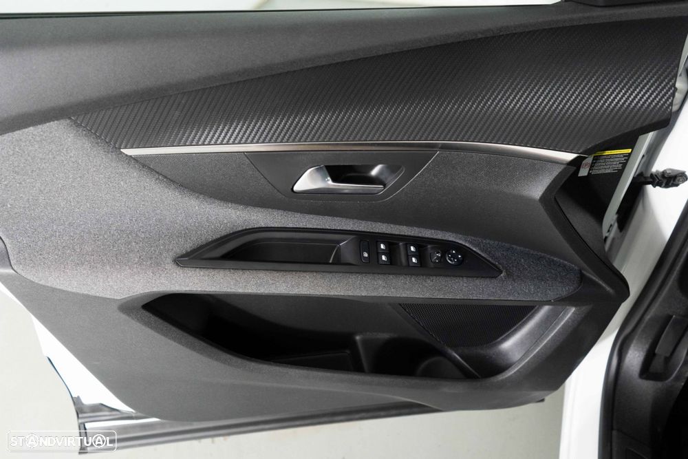 Peugeot 5008 1.2 PureTech Allure Grip Control EAT6 - 20