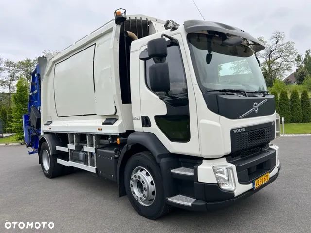 Volvo FL 250 4x2 Norba 15m3 Euro 6
