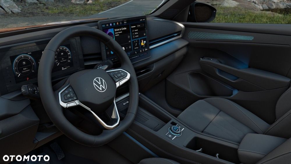Volkswagen T-Roc - 7