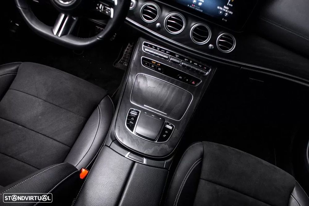 Mercedes-Benz E 300 e AMG Line - 40