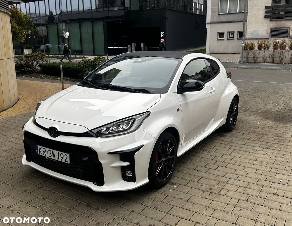 Używany Toyota Yaris 2021 - 155 000 PLN, 4 400 km - Otomoto.pl