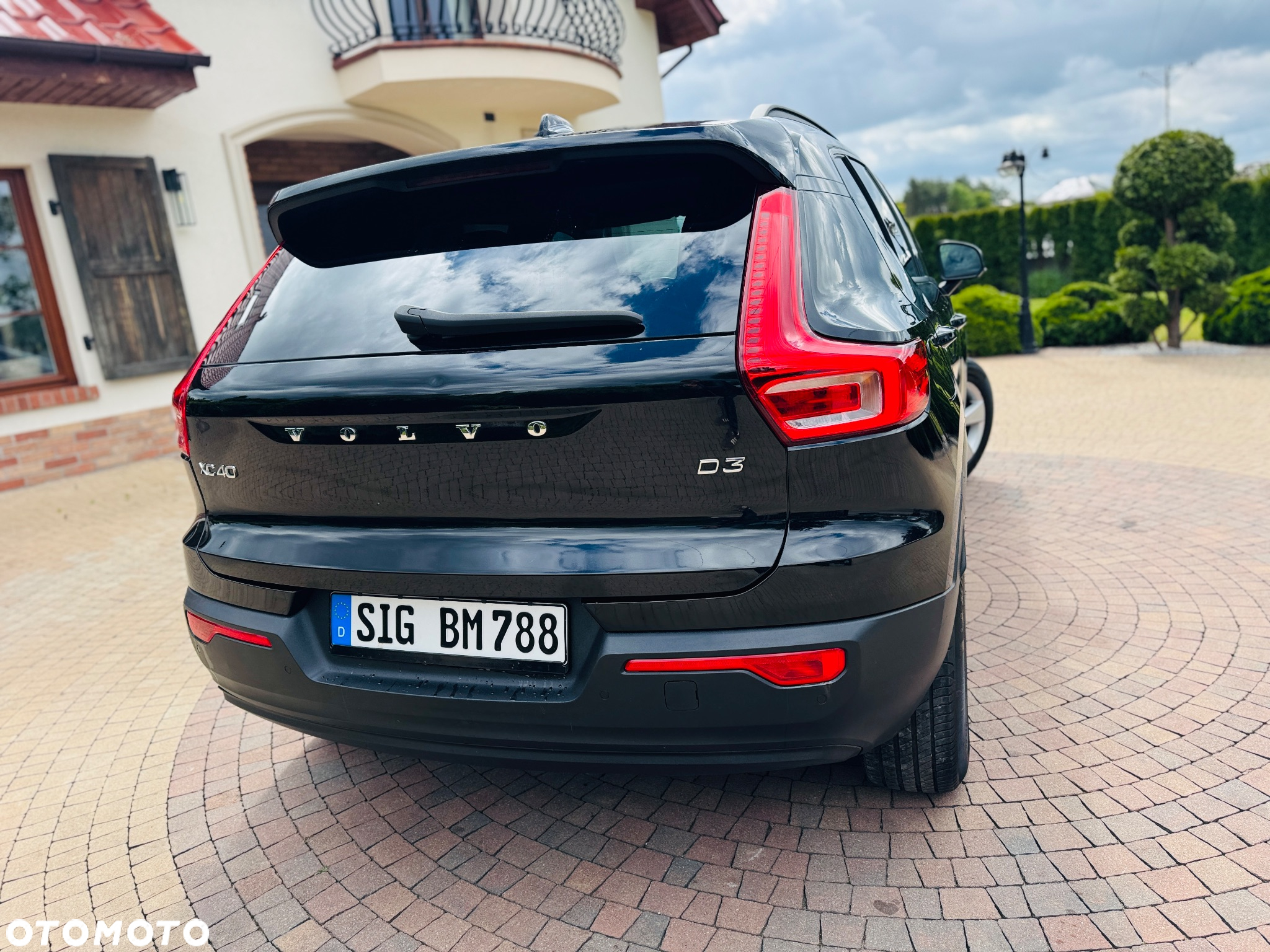 Volvo XC 40 D3 AWD Momentum Pro - 24