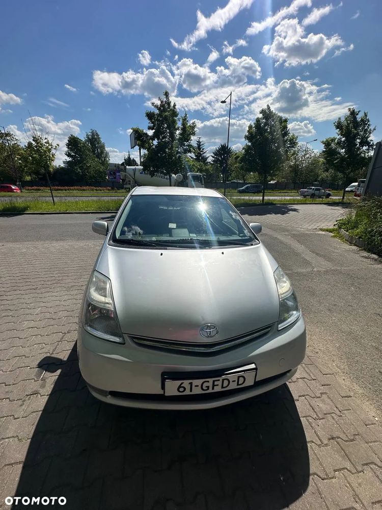 Toyota Prius 1.5 VVT-i Sol - 6