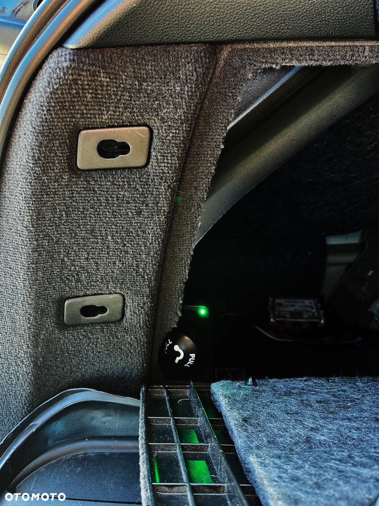 Audi A6 Avant 2.0 TDI ultra S tronic - 37