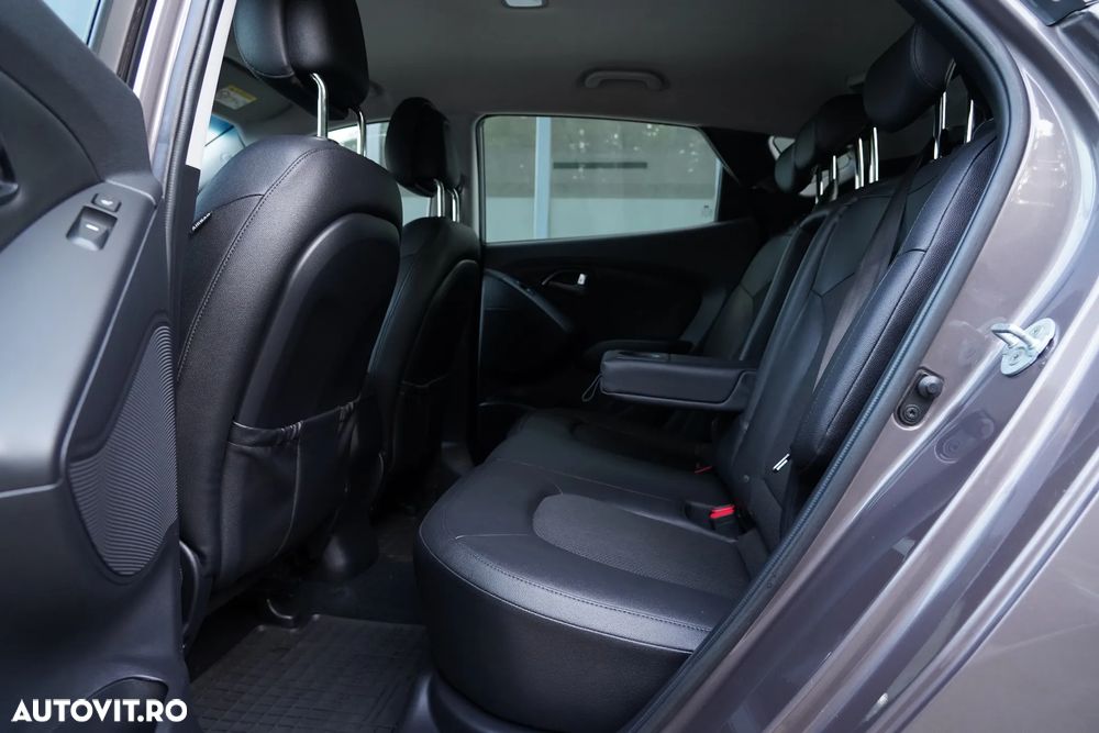 Hyundai ix35 2.0 CRDI 4WD Automatik Premium - 10