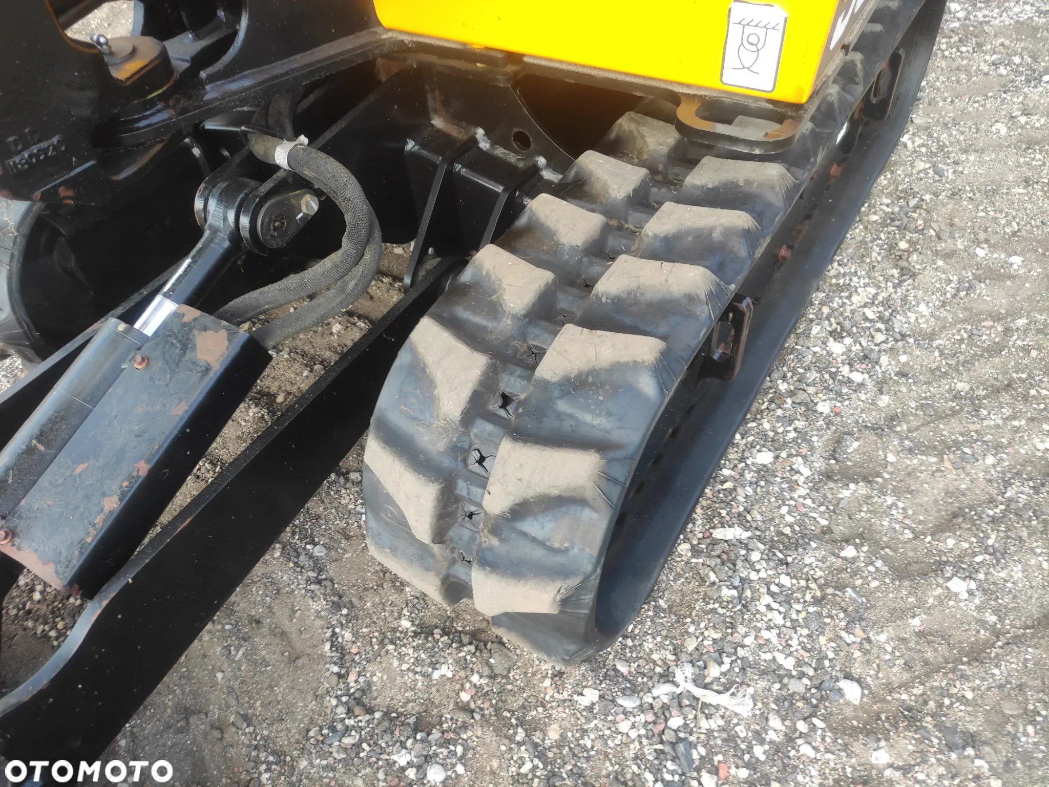 JCB JCB 15 C-1 ,  maszyna demonstracyjna 220mtg jak nowa nowa 2019r - 10