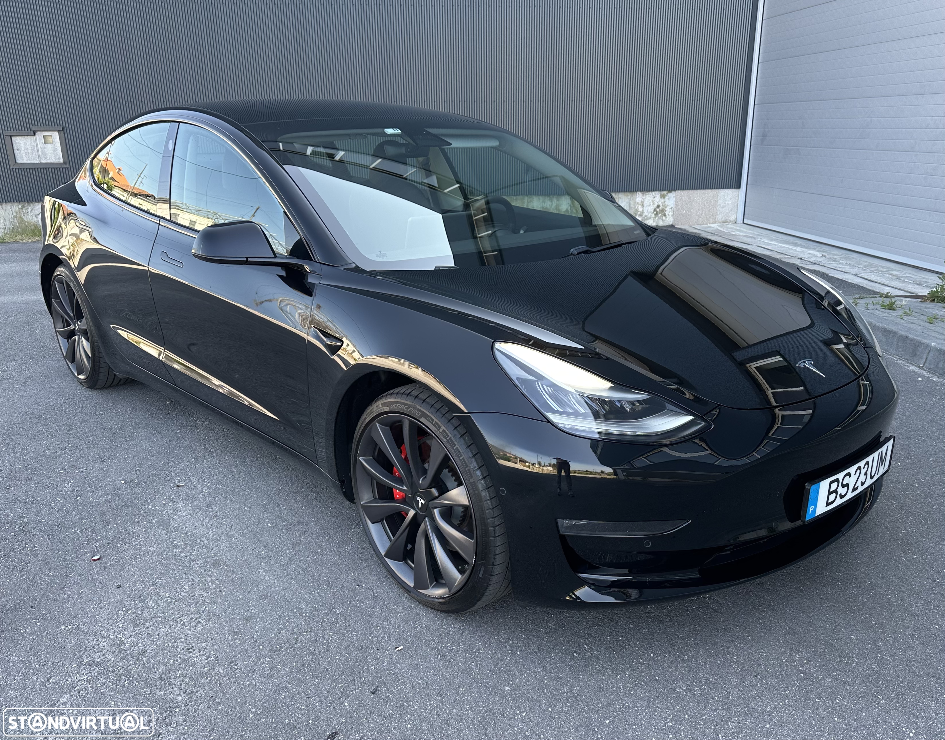 Tesla Model 3 Performance Dual Motor AWD - 3