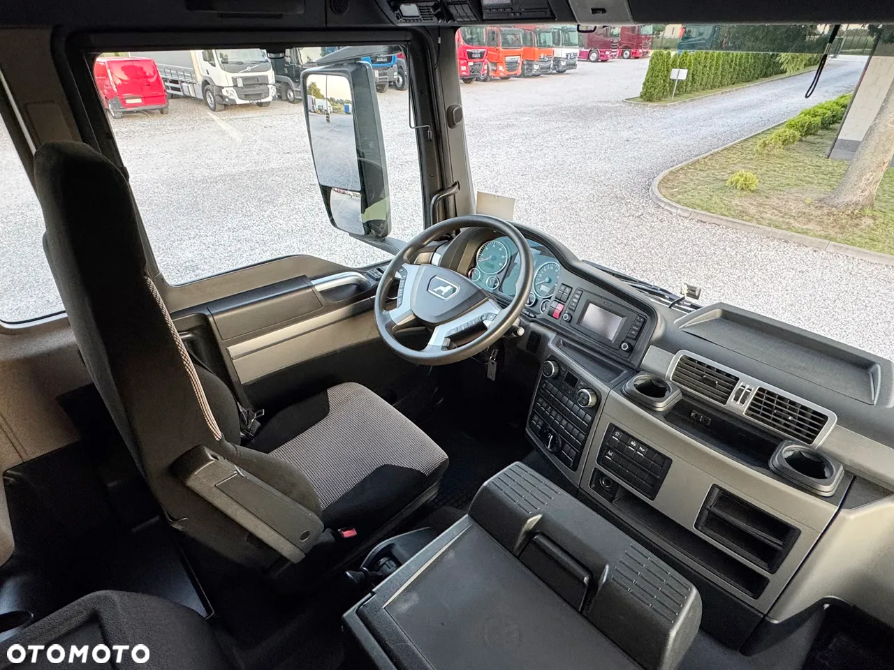MAN TGS 26.470 / 6X4 / BORDMATIC -MEILLER-KIPPER 3-STRONNY / LODÓWKA / NAWIGACJA - 32