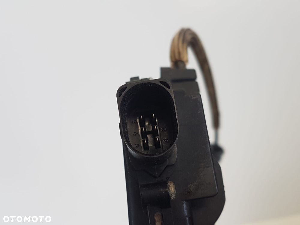 TOLEDO LEON I GOLF ZAMEK PRAWY TYŁ 6PIN - 7